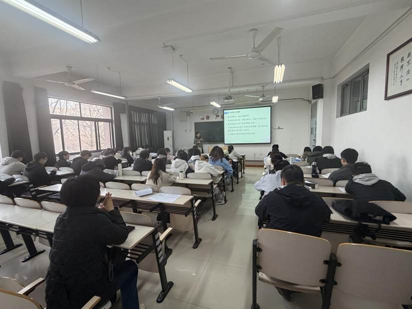 8e706442dea240293f4c98e2d8db20d1